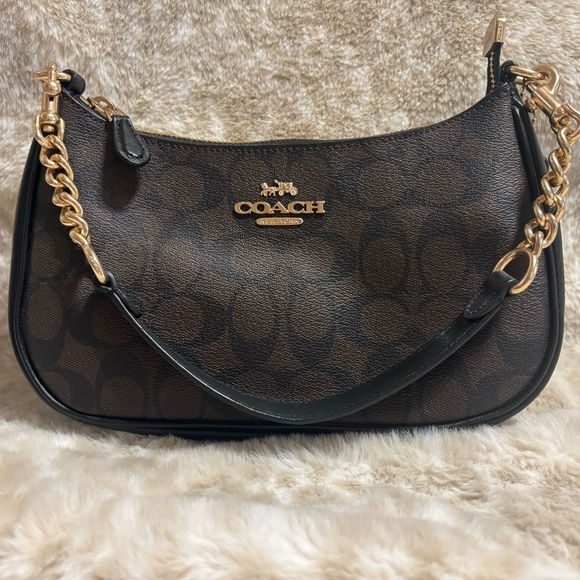 Coach Dark Brown Signature Shoulder Bag with Gold Hardware - Picture 3 of 5